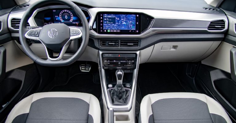 También tiene mejoras en equipamiento interior