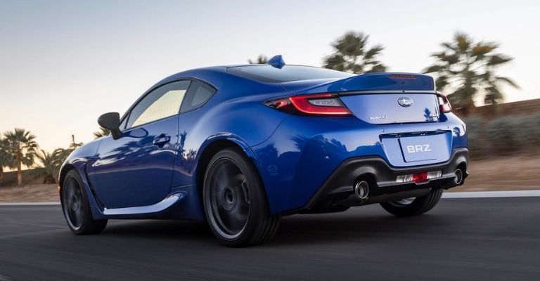 El Subaru BRZ 2022 luce muy deportivo