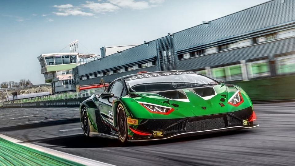 Lamborghini Huracán GT3 EVO2, un nuevo auto de carreras