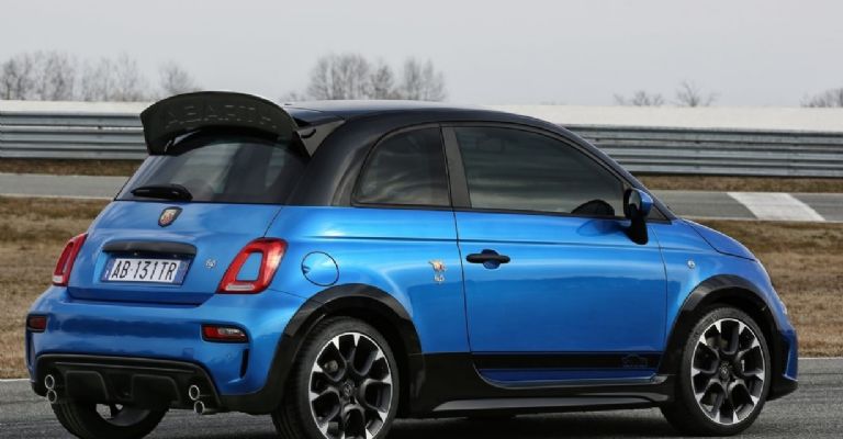 El Abarth 695 Tributo 131 Rally presenta mejoras en aerodinámica