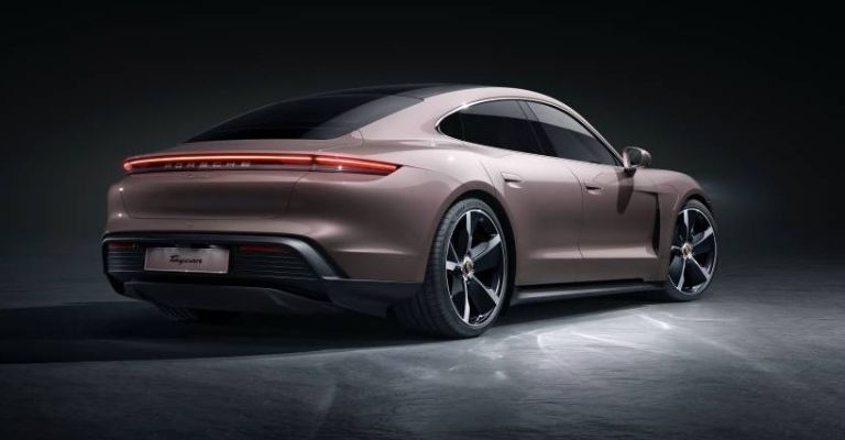 Porsche se prepara para el futuro
