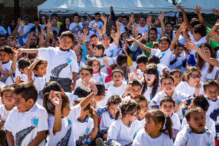 Fundación Sergio Pérez