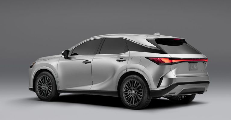 Lexus RX 2023