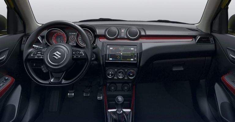 Interior del Suzuki Swift Boosterjet Sport 2022