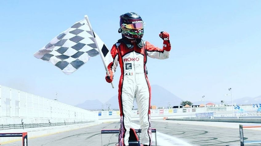 Mujeres luchan por ganar terreno en el automovilismo