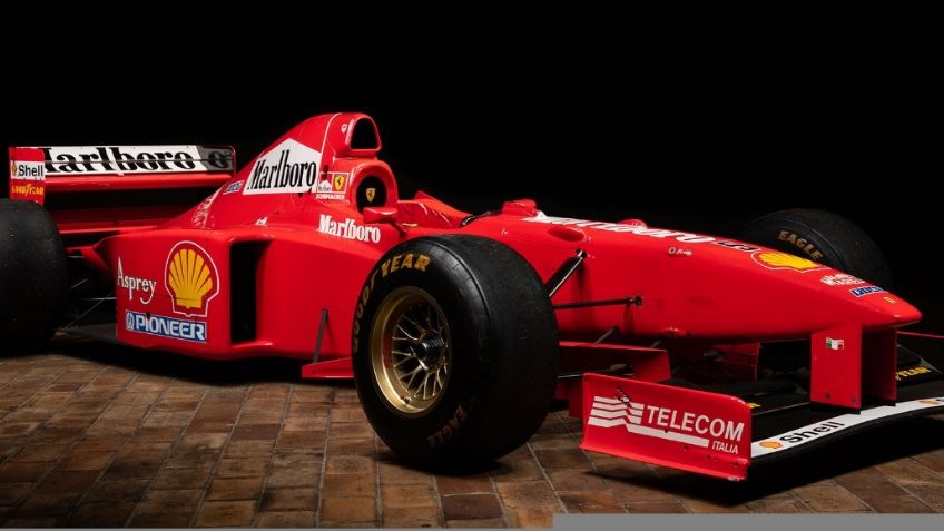 Este Ferrari F310B de la Fórmula 1 está en subasta
