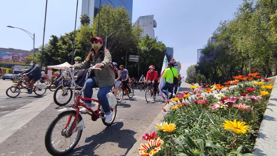 Es importante considerar distintos factores al andar en bici.