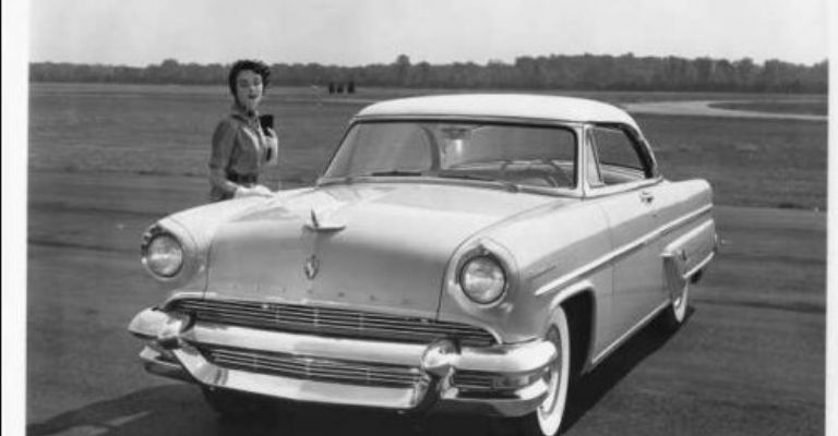 Lincoln Capri de 1955