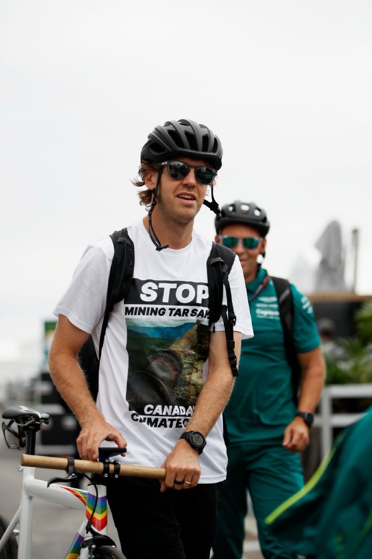 Sebastian Vettel hipócrita