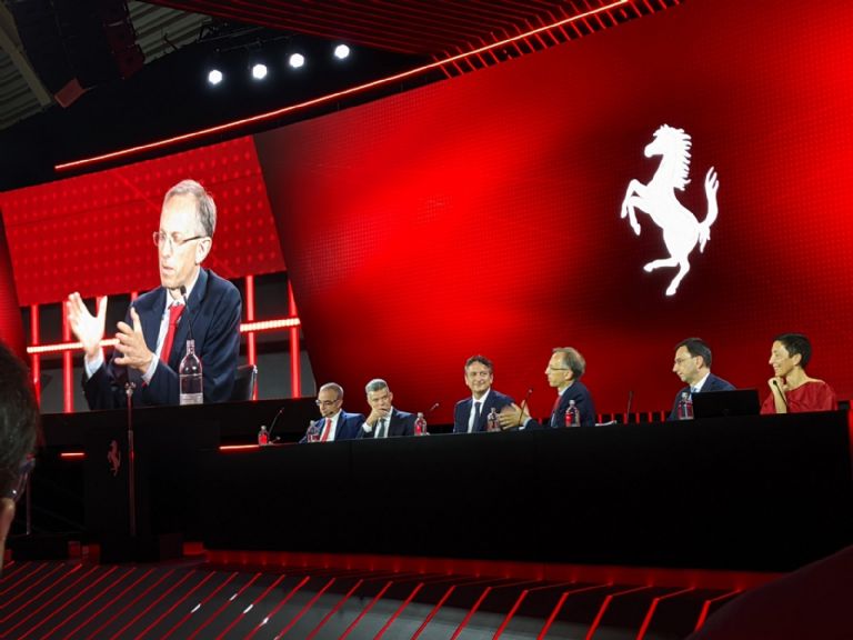 Ferrari, vehículo autónomo