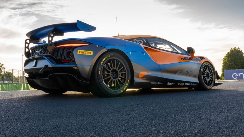 El McLaren Artura se convierte en un ultraliviano auto de carreras GT4