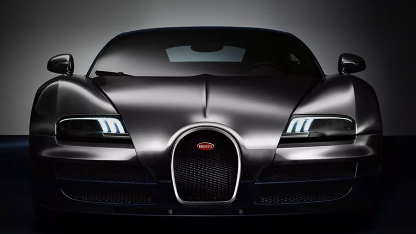 ¿Cuánto cuesta el Bugatti de CR7 que le destrozaron en Mallorca?