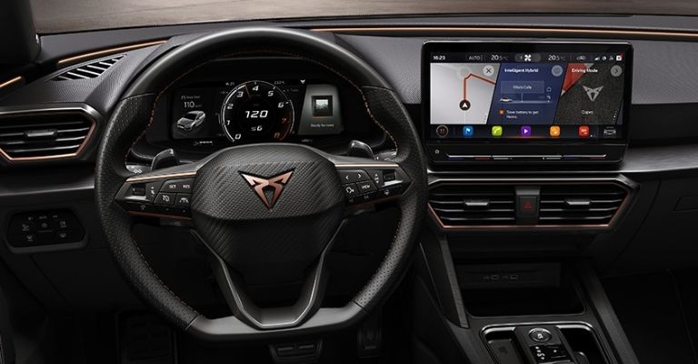 Interior del Cupra León 2022