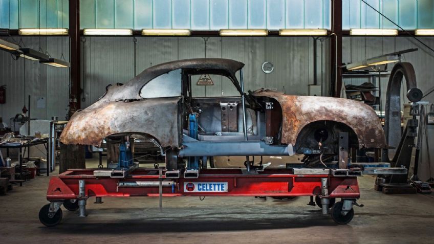 ¡De película! Así fue el rescate del Porsche 356 más antiguo que existe