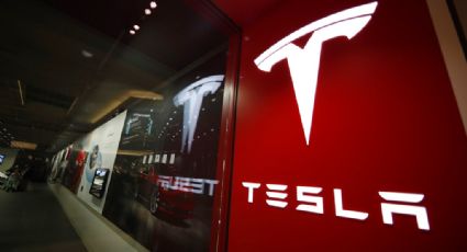 Reportan 700 autos de Tesla; dejaron de funcionar repentinamente