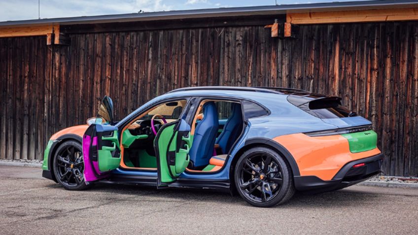 Así es el Taycan más colorido del mundo, firmado por Sean Wotherspoon