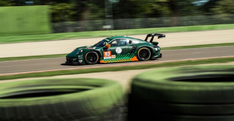 Michael Fassbender, piloto de Porsche