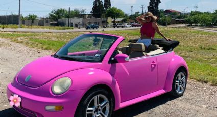 Joven cumple el sueño de su novia al ‘regalarle’ el auto de Barbie