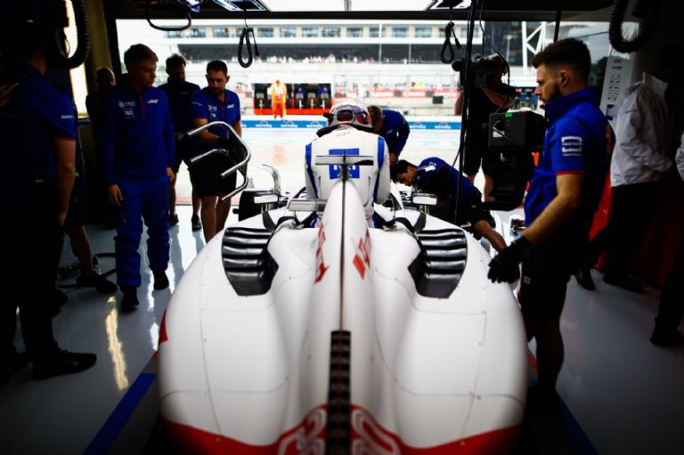 GP Inglaterra: primeras prácticas