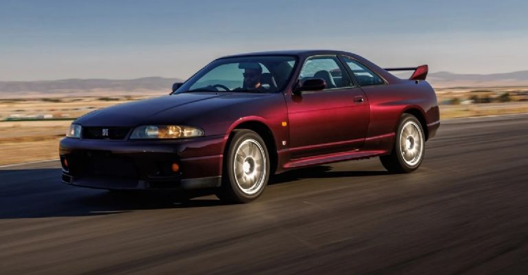 Nissan Skyline GT-R R33 1995