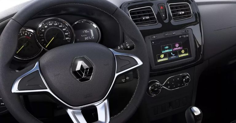 Interior del Renault Logan 2023