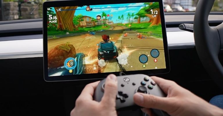 Videojuegos que se pueden jugar en un Tesla
