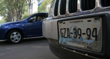 ¿Qué pasa si mi coche tiene placas de otro estado?