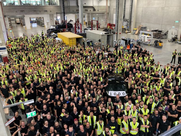 Tesla rompe récord de producción