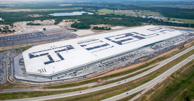 Tesla rompe récord de producción