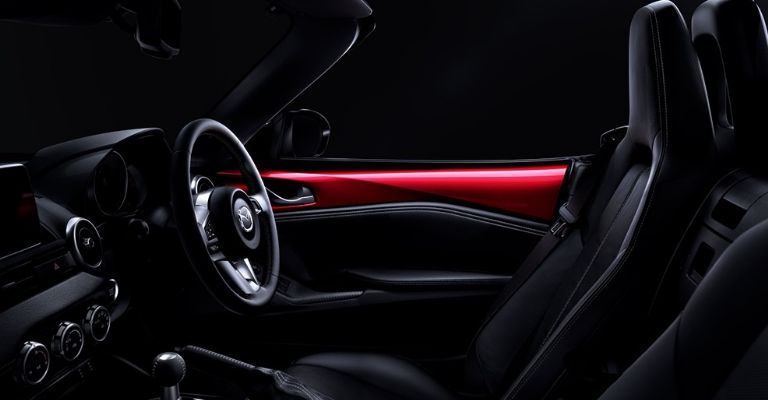 Interior del Mazda MX-5 2022