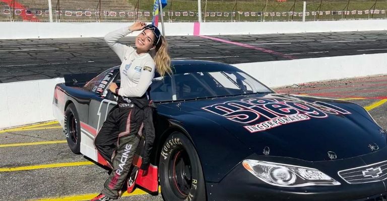 pilotas mexicanas de carreras, Regina Sirvent