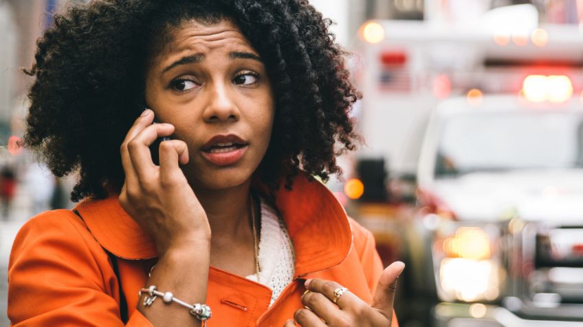 ¿Cómo solicitar ayuda en una emergencia o accidente de tránsito?