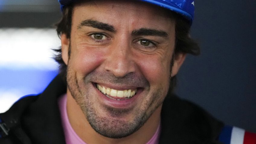 Fernando Alonso firma por Aston Martin para el 2023 en la F1