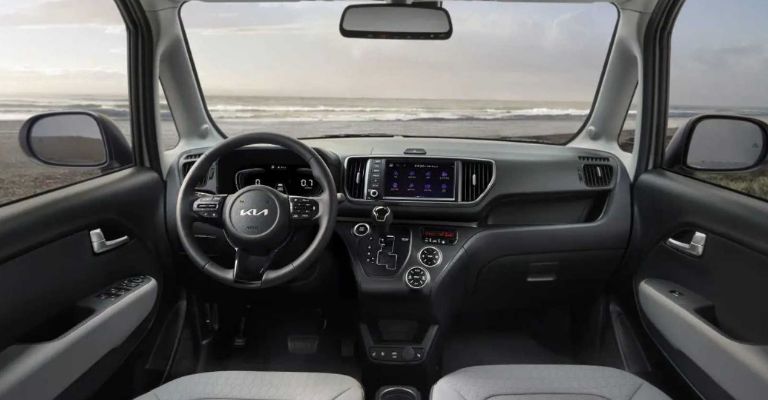 Interior del Kia Ray 2023