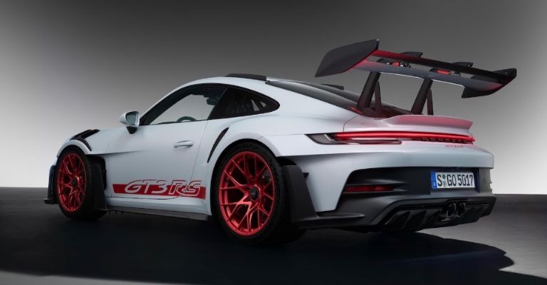 Parte trasera del Porsche 911 GT3 RS 2023