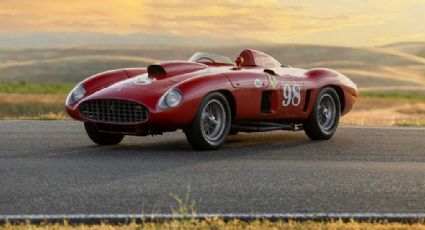 Este Ferrari clásico de 1955 se subastó por 22 millones de dólares