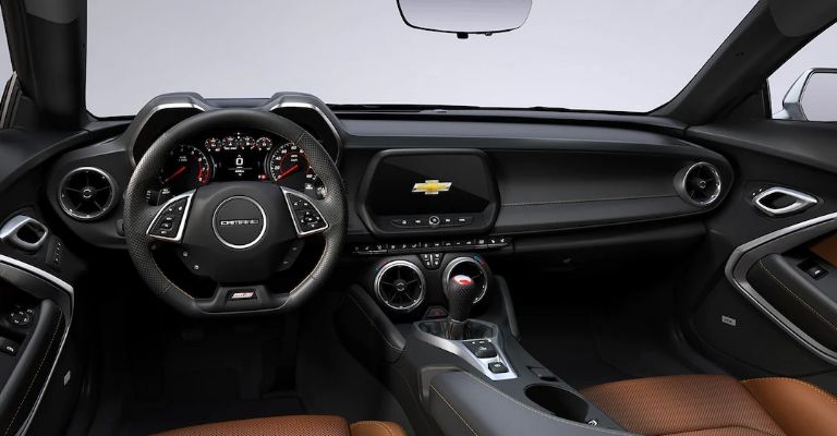 Interior del Chevrolet Camaro 2022