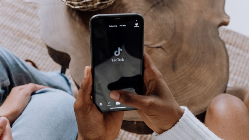 Joven se viraliza en TikTok y es detenido por poner en peligro a conductores