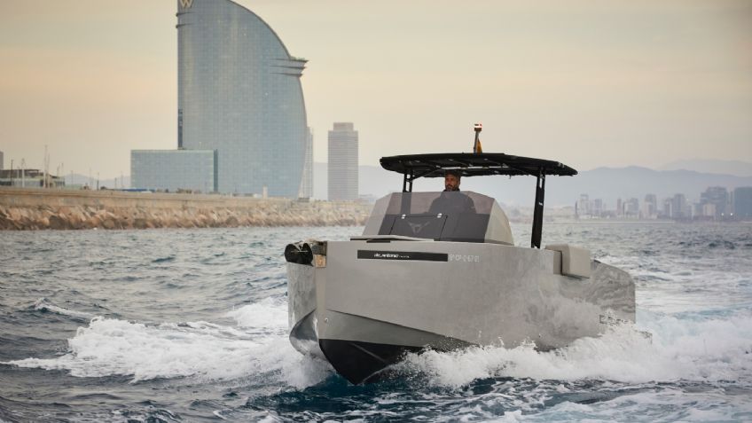 Cupra revela su primer yate eléctrico, el Formentor e-Hybrid