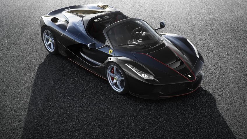 Ferrari hace un llamado a revisión de más de 23 mil autos