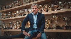 Carlos Sainz Sr., el piloto que a sus 60 años la sigue rompiendo en el automovilismo