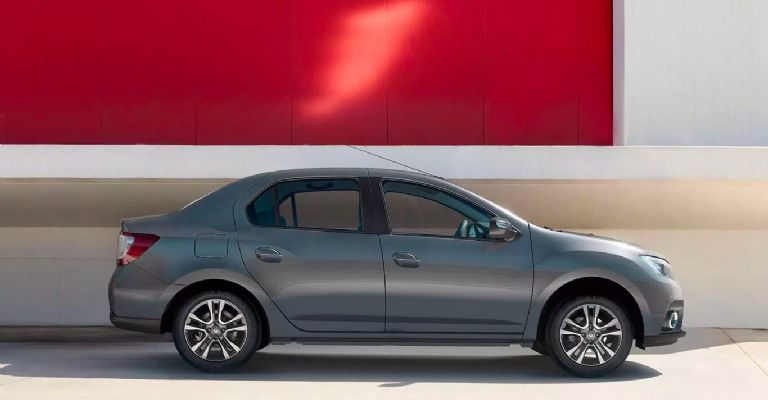 Renault Logan 2023 precios