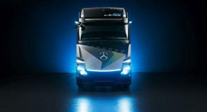 Mercedes Benz ya tiene su camión eléctrico más potente: el eActros LongHaul