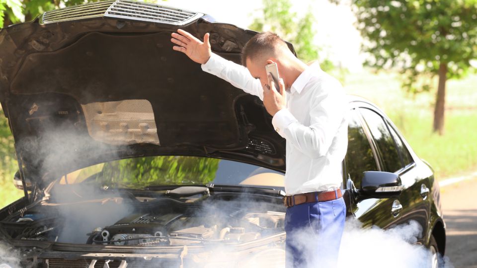 Cómo solucionar el sobrecalentamiento del motor.