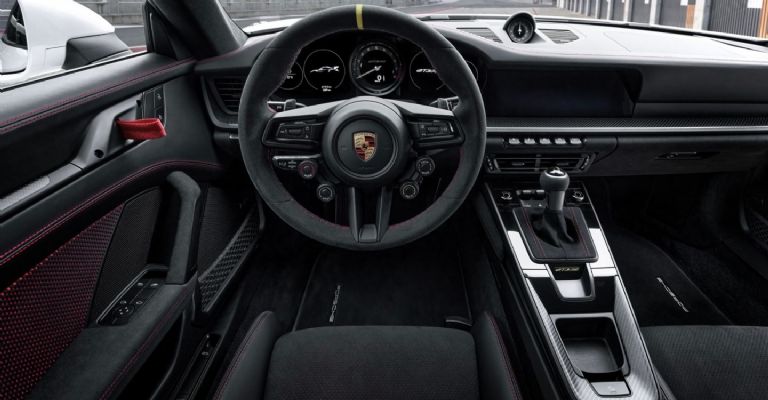 Interior del Porsche 911 GT3 RS 2023