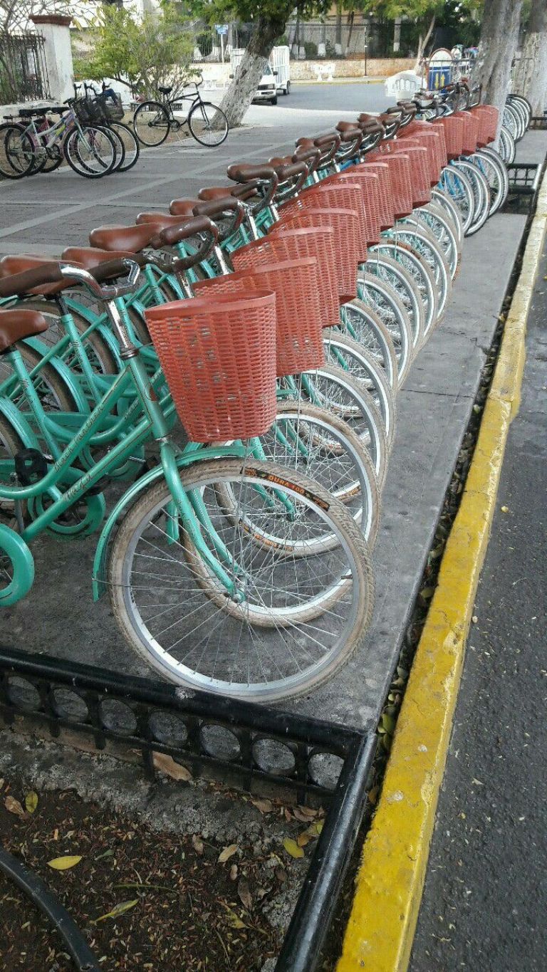 Bicicleta en Mérida Andar en bicicleta en Mérida Lugares para andar en bicicleta en Mérida Recorridos en bicicleta en Mérida Bicicleteras en Mérida Paseos en bicicleta en Mérida Ciclismo en Mérida Ciclorutas en Mérida Rutas en bicicleta en Mérida Bicicleta turismo en Mérida