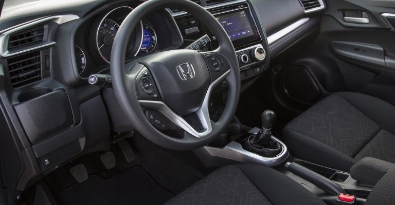 Interior del Honda Fit usado