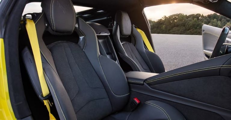 Interior del Chevrolet Corvette Z06 2023
