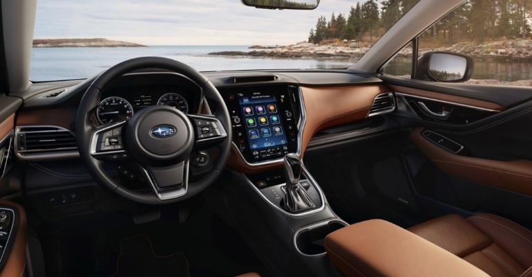Interior de la Subaru Outback 2023