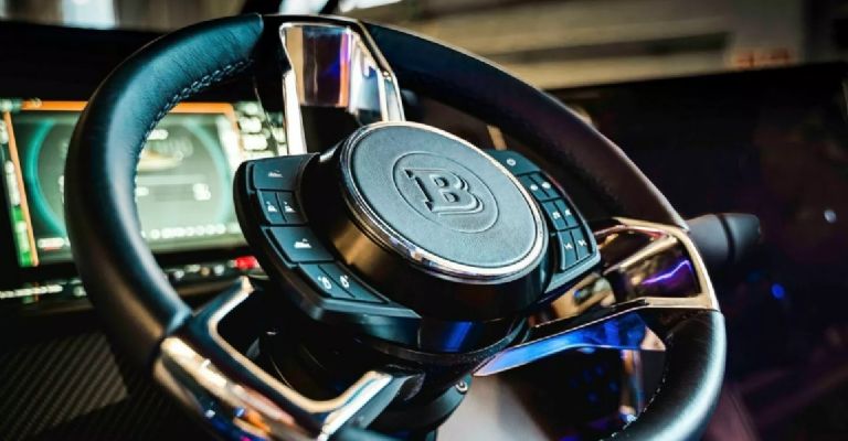 Desempeño del bote deportivo Stealth 900 